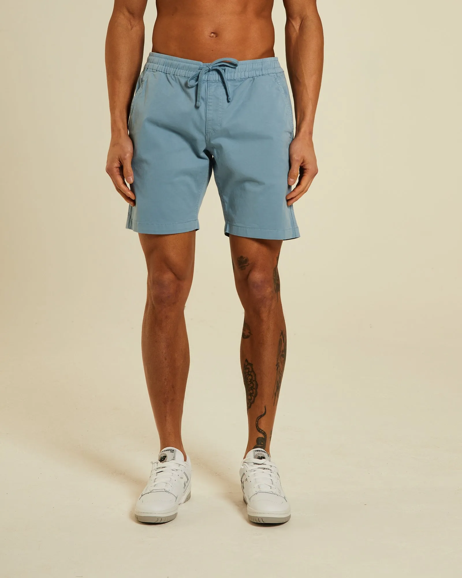 Barton Drawcord Short Pebble Blue