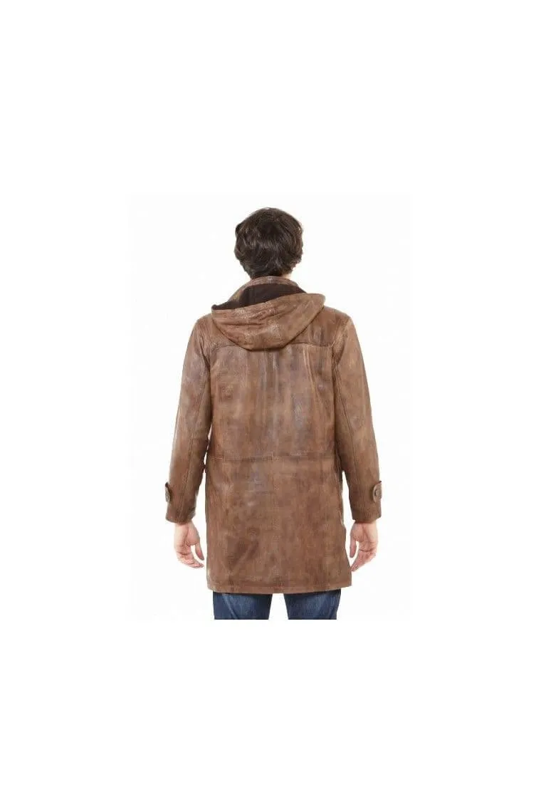 men's Leather coat in brown:e