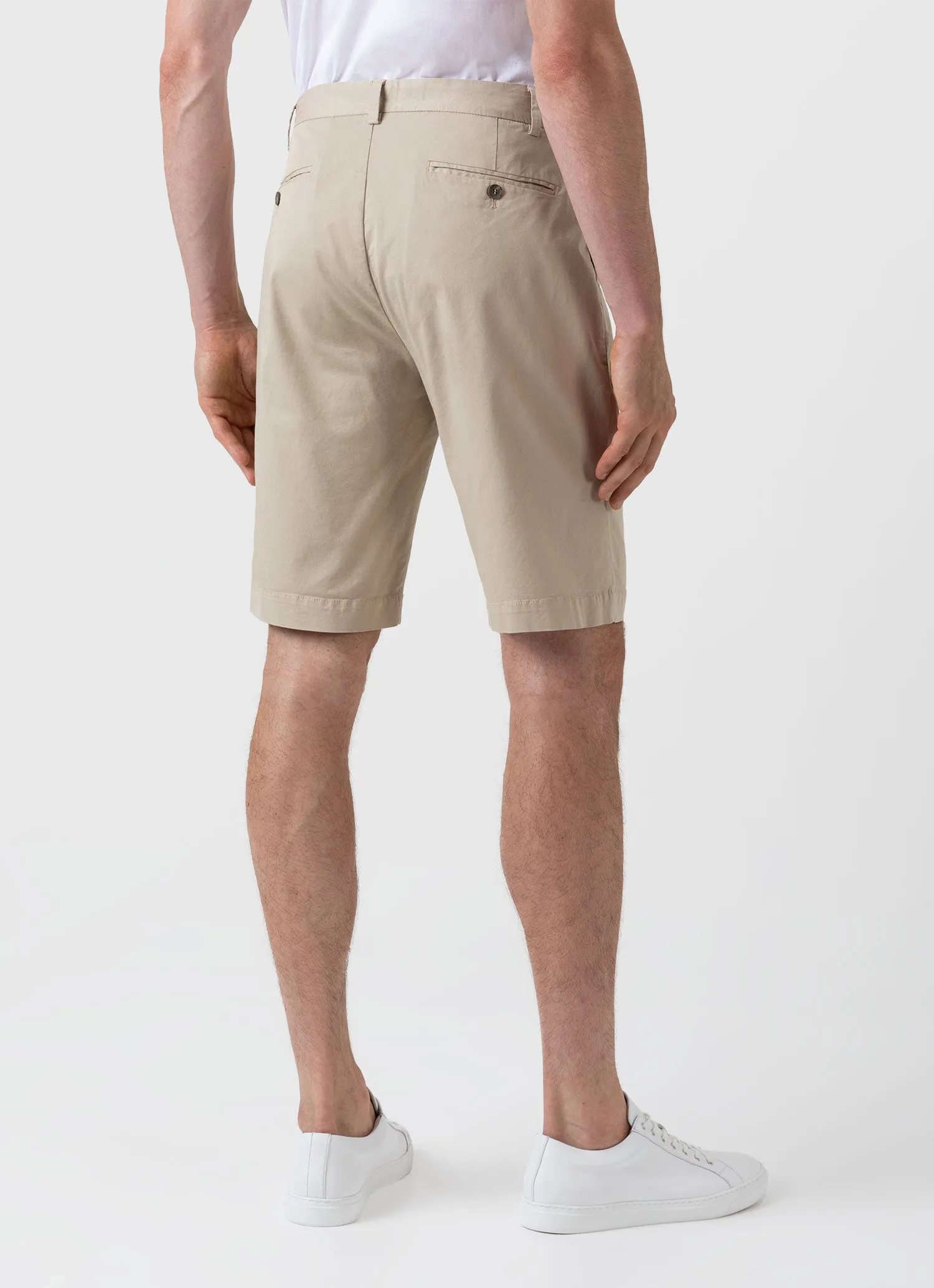 Men's Stretch Cotton Twill Chino Shorts in Light Stone