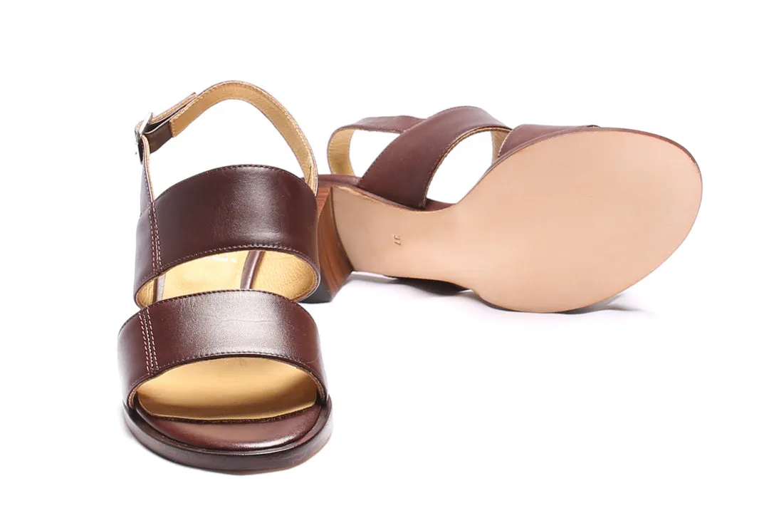 Sandal Classic Brown