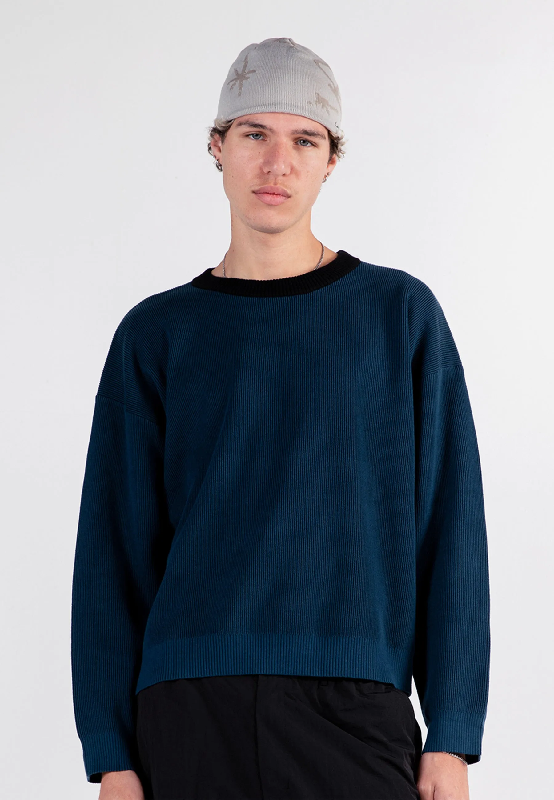 Therapy Knitted Sweater - Blue